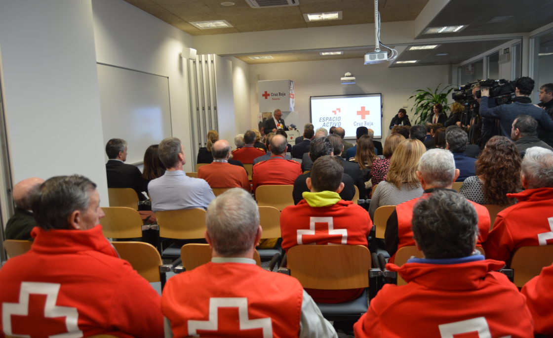 Cruz Roja Navarra y Loterías presentan ‘Espacio Activo’,  para estar cada vez más cerca de los mayores y su entorno