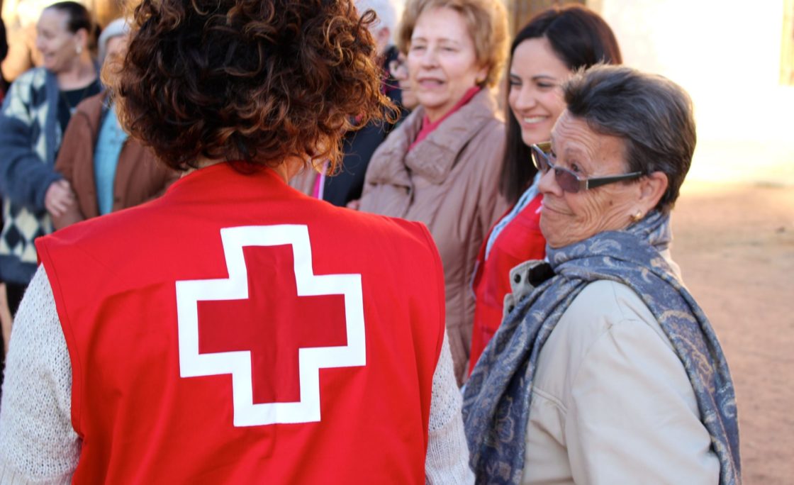 Cruz Roja pone en marcha el proyecto ‘Atención a personas en proceso de envejecimiento’
