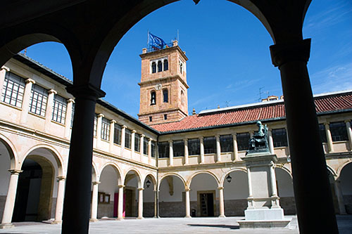 El Gobierno de Asturias tramita la creación de un máster universitario en envejecimiento