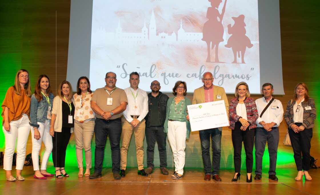 DomusVi dona 5.000 euros para el proyecto ‘La Casa del Alzhéimer’ de AFA Toledo