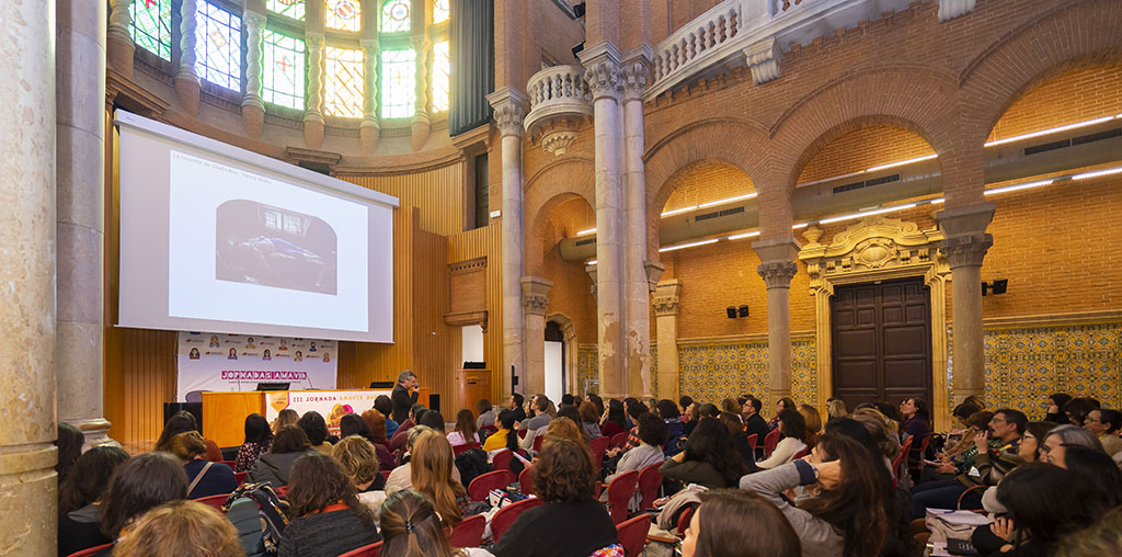 Cerca de  200 personas asisten a las III Jornadas Amavir Cataluña de Trabajo Social