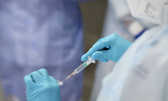 El Sespa abre la autocita para mayores de 65 años pendientes de recibir la segunda dosis de refuerzo de la vacuna antocovid