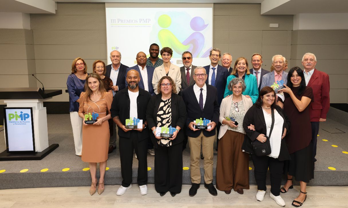 La PMP celebra la entrega de los III Premios PMP y reivindica una sociedad libre de edadismo